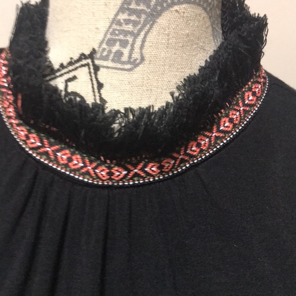 Sleeveless blouse - Picture 2 of 5